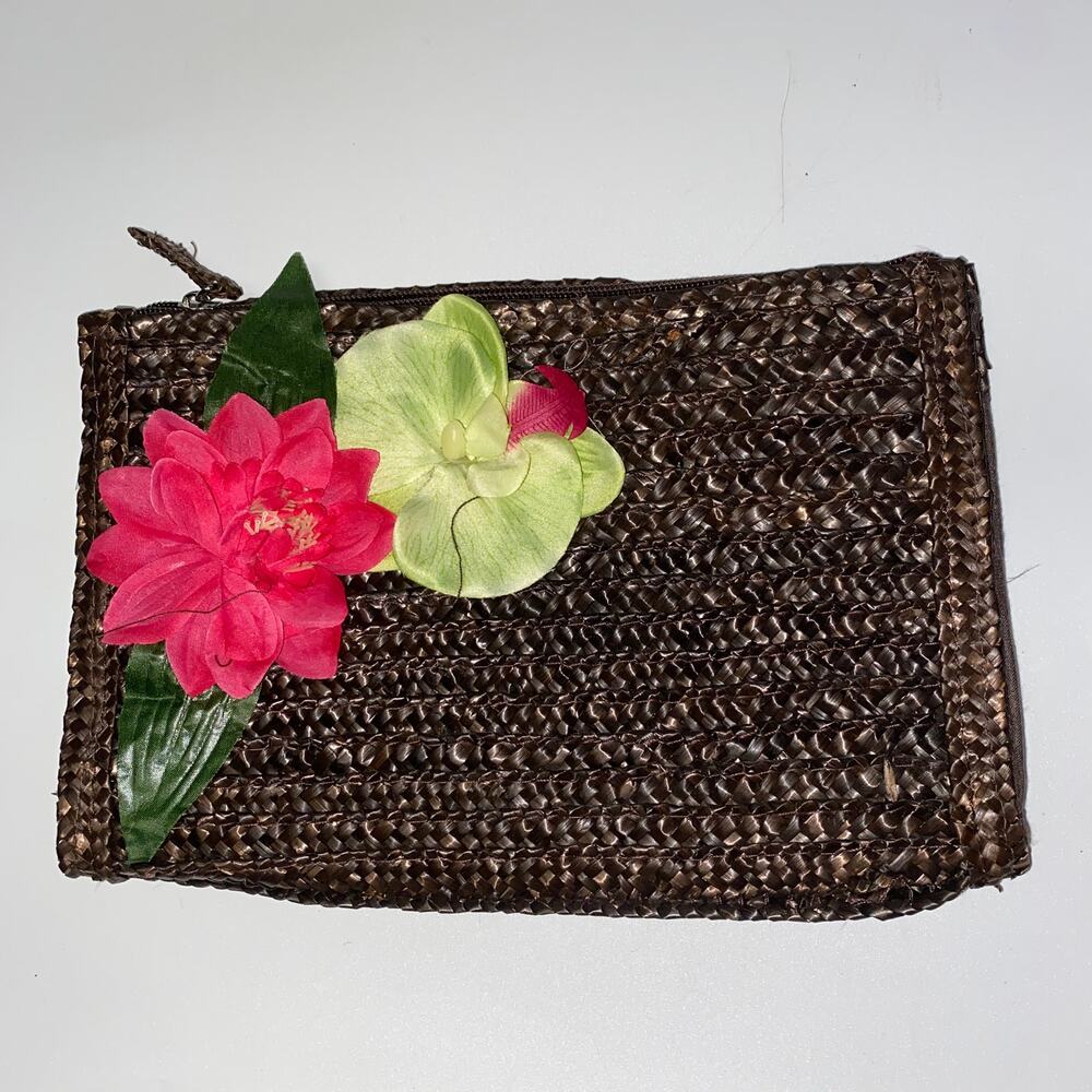 Vintage 90s Natural Straw Brown 3D Flower Clutch Purse Women's Bag